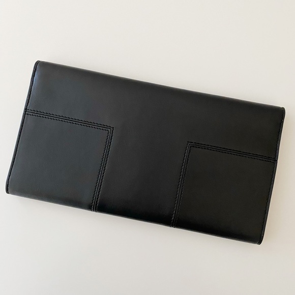 NWT Tory Burch Block T Travel Clutch - Picture 13 of 16